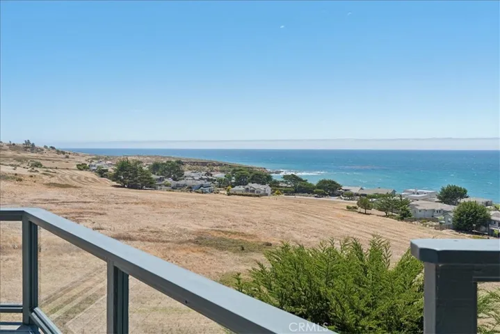 380 Huntington, Cambria, California 93428