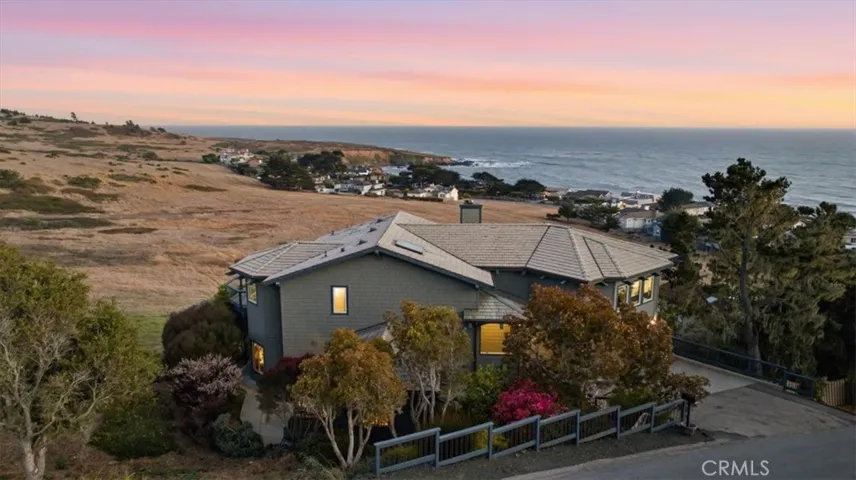 380 Huntington, Cambria, California 93428