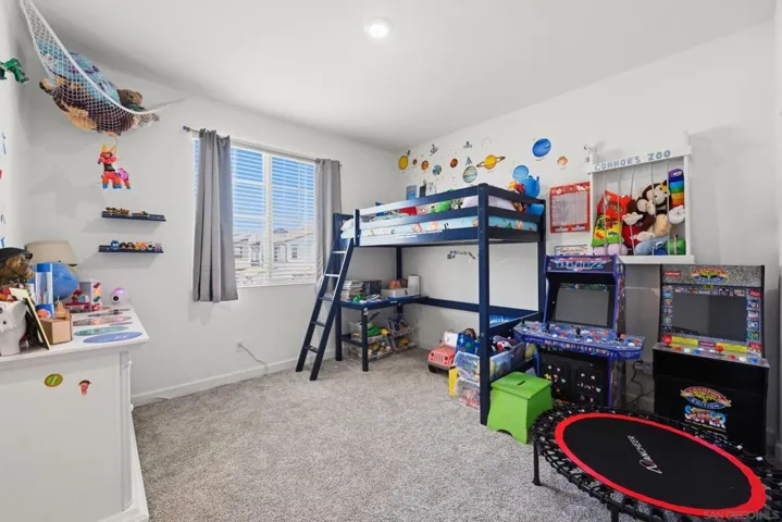 305 Creekview Ct, San Marcos, California 92078