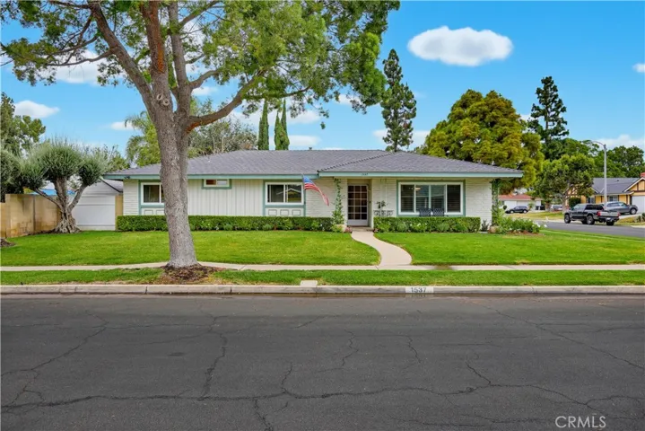 1537 Yellowstone, Placentia, California 92870