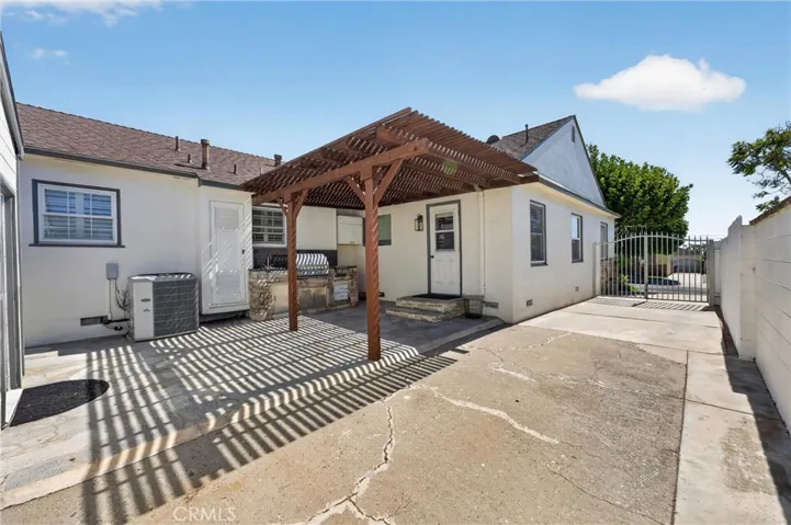 2633 Averill Avenue, San Pedro, California 90731