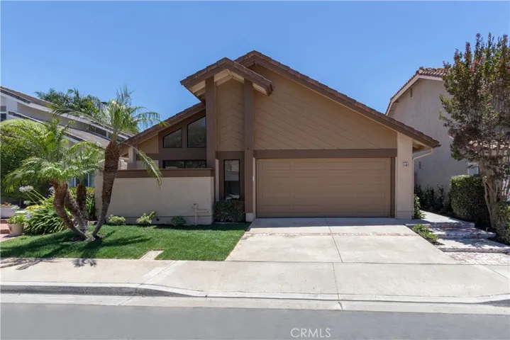 Updated single level with 3 bedrooms, 2 baths and a beautiful backyard!