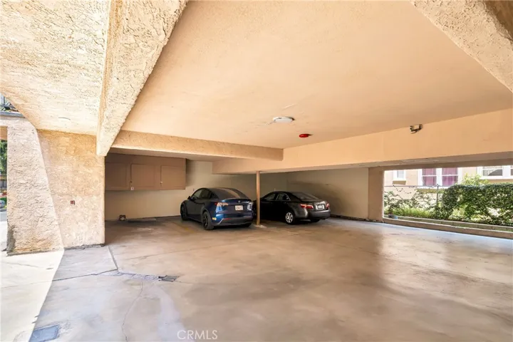 1614 E Chevy Chase Drive 2, Glendale, California 91206