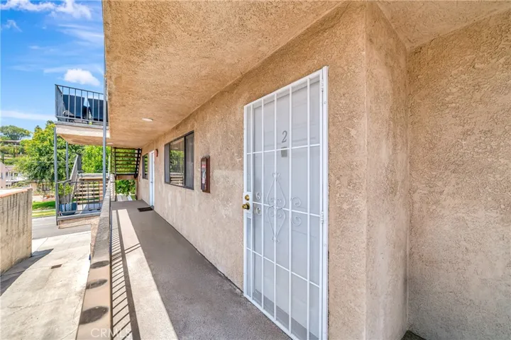 1614 E Chevy Chase Drive 2, Glendale, California 91206