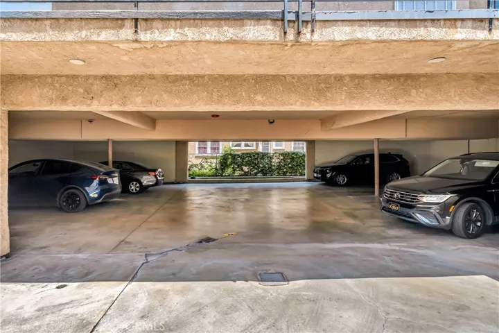 1614 E Chevy Chase Drive 2, Glendale, California 91206