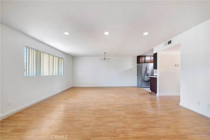 1614 E Chevy Chase Drive 2, Glendale, California 91206