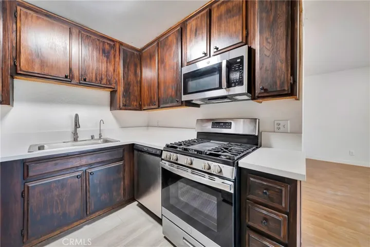 1614 E Chevy Chase Drive 2, Glendale, California 91206