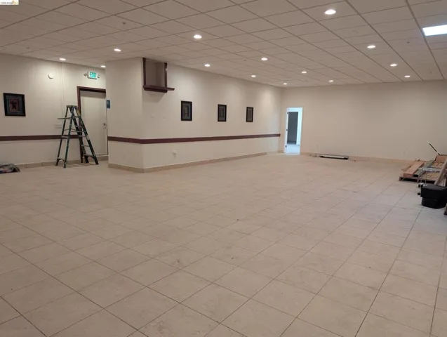 400 E 12th St, Oakland, California 94606