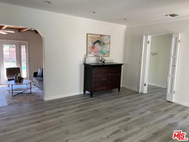 6838 Bertrand Avenue, Los Angeles, California 91335
