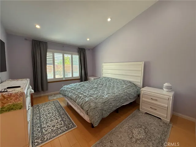 26341 Rainbow Glen Drive, Newhall, California 91321