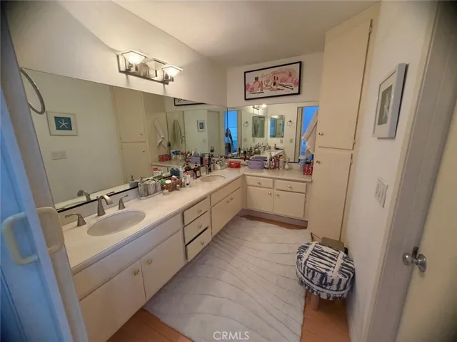 26341 Rainbow Glen Drive, Newhall, California 91321