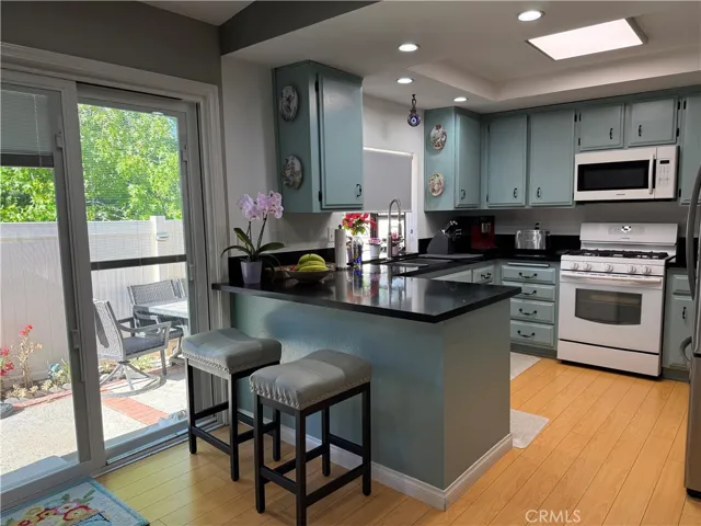 26341 Rainbow Glen Drive, Newhall, California 91321