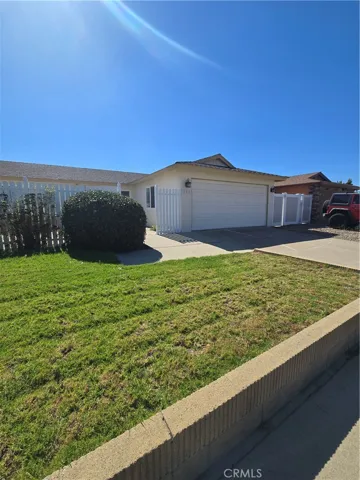 394 N Clinton, Orange, California 92867