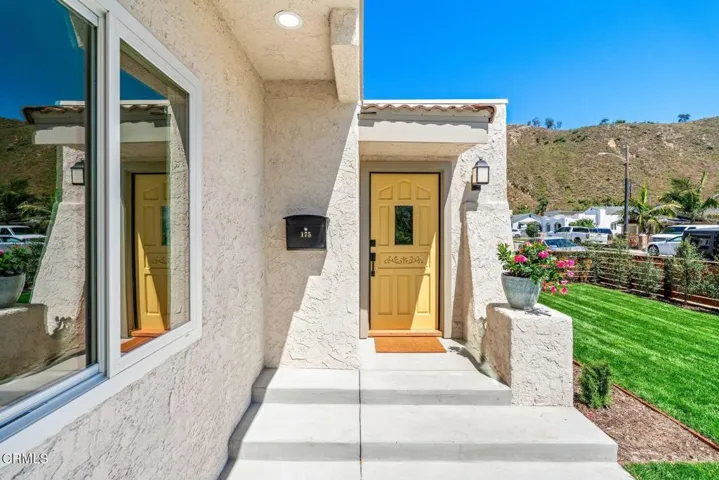 175 E Lewis Street, Ventura, California 93001 — photo 4