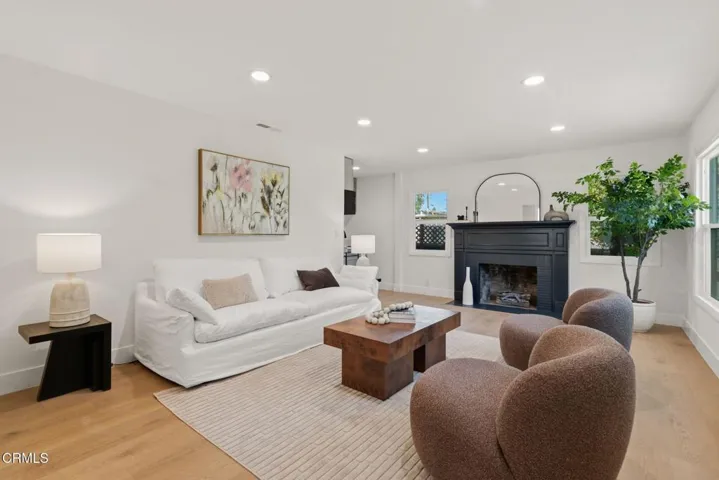 3-2805 E Del Mar Blvd-53