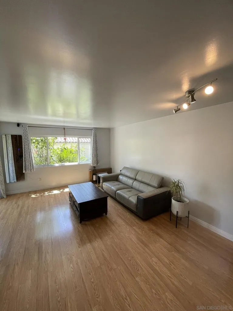 10767 San Diego Mission 107, San Diego, California 92108 — photo 4