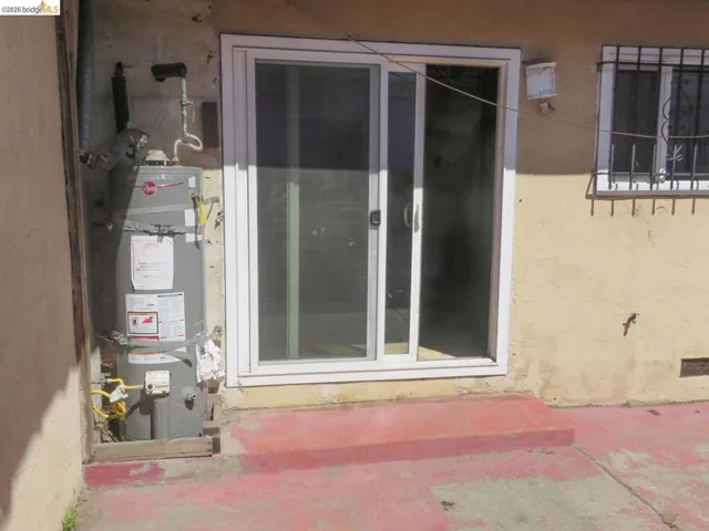 510 Maine Ave, Richmond, California 94804
