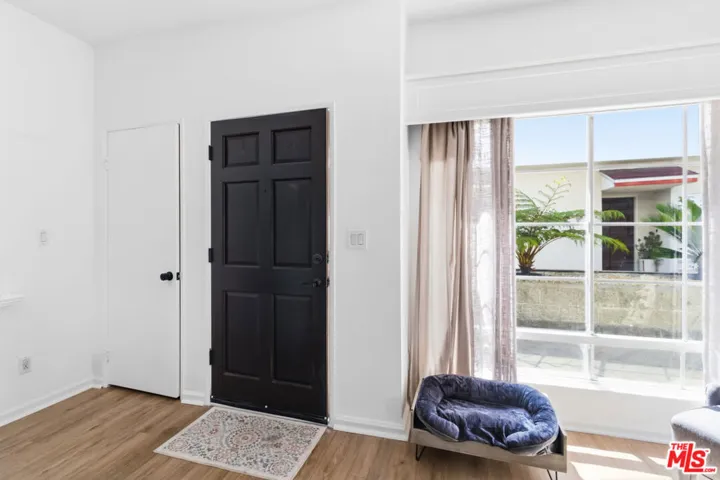 856 W Beach Avenue 16, Inglewood, California 90302