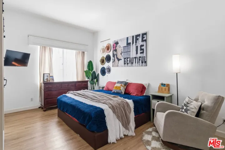 856 W Beach Avenue 16, Inglewood, California 90302