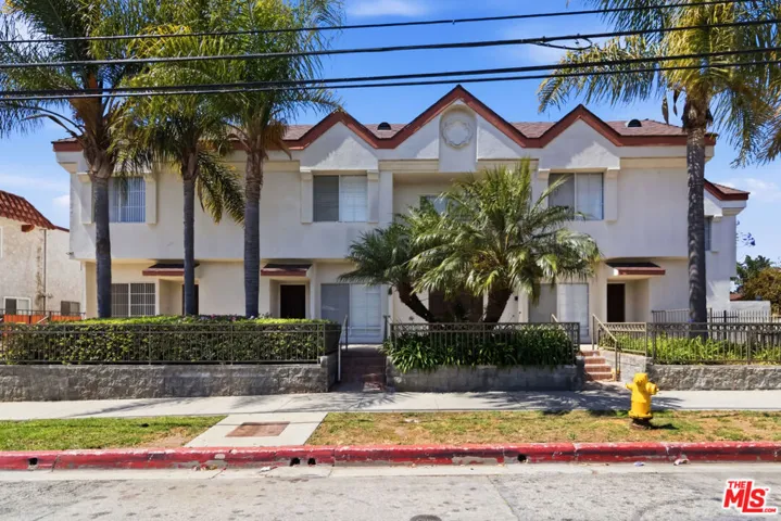 856 W Beach Avenue 16, Inglewood, California 90302