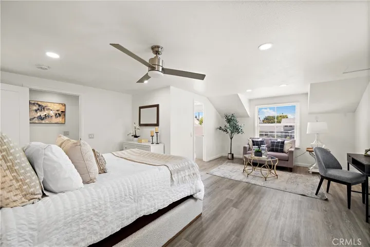 Upstairs primary suit with large sitting area