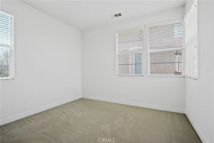 231 Radial, Irvine, California 92618