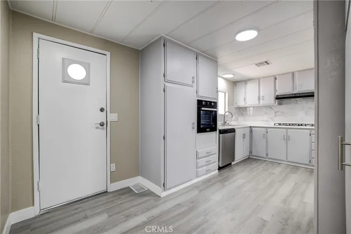3700 Buchanan Street 58, Riverside, California 92503