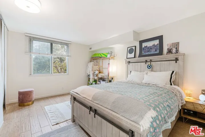 8740 Tuscany Avenue 207, Playa Del Rey, California 90293