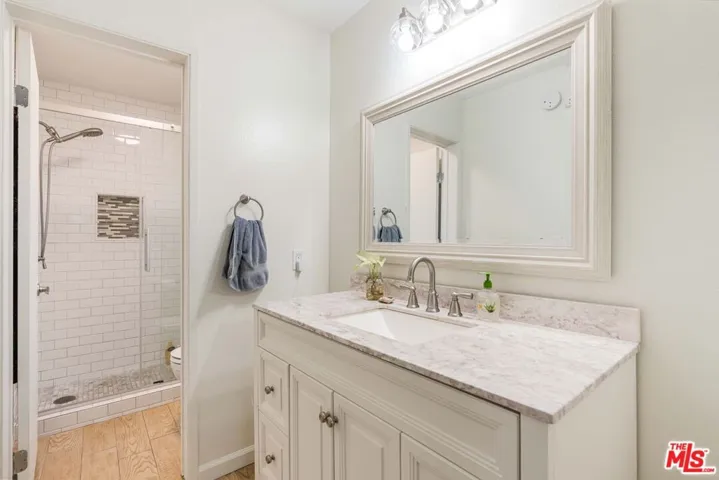 8740 Tuscany Avenue 207, Playa Del Rey, California 90293