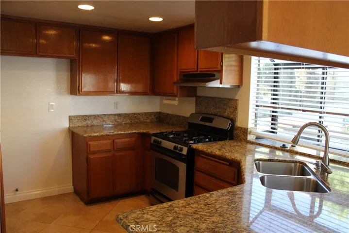 25991 Dundee Drive, Lake Forest, California 92630