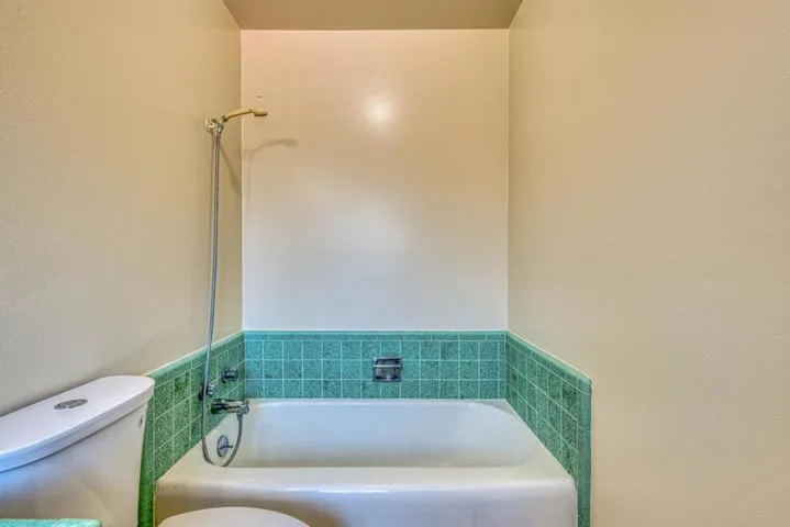 1163 Granada Avenue, Salinas, California 93906