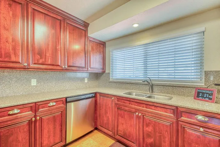 1163 Granada Avenue, Salinas, California 93906