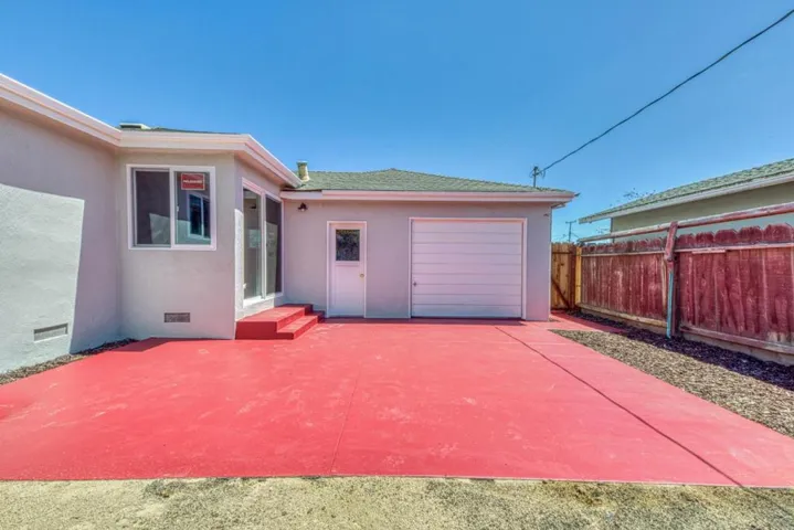 1163 Granada Avenue, Salinas, California 93906