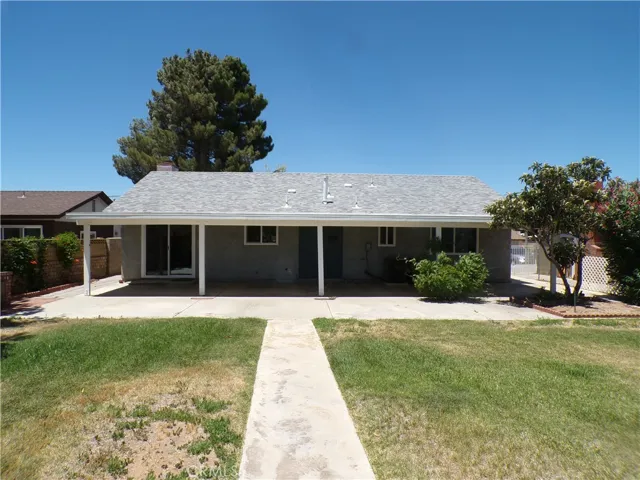 5102 W Avenue L10, Quartz Hill, California 93536
