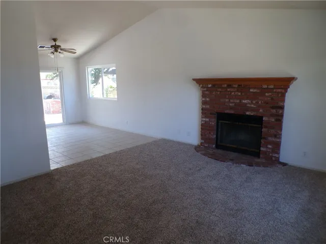 5102 W Avenue L10, Quartz Hill, California 93536