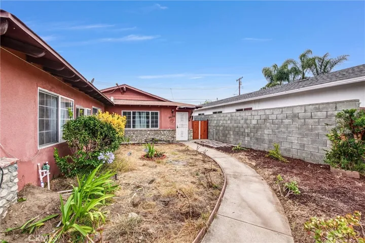 9436 Ramona Avenue, Montclair, California 91763