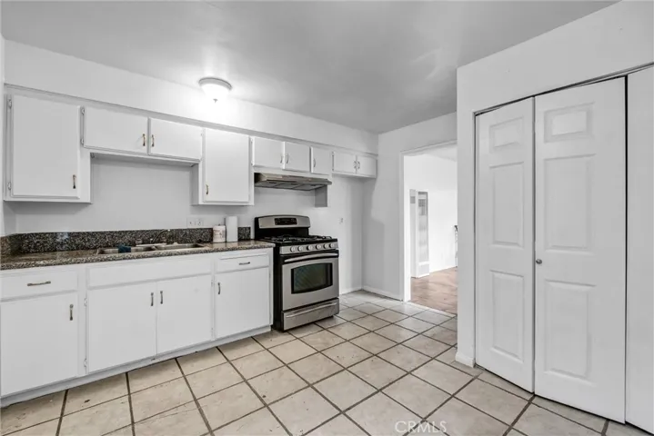 9436 Ramona Avenue, Montclair, California 91763