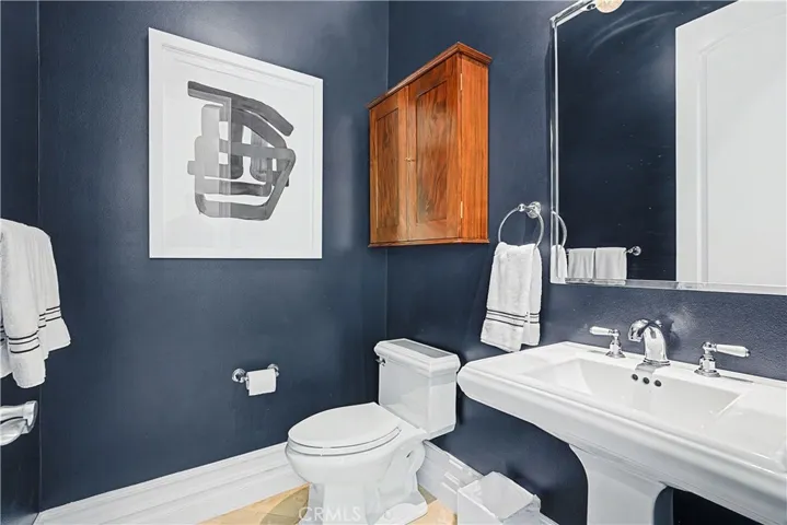 620 35th, Manhattan Beach, California 90266