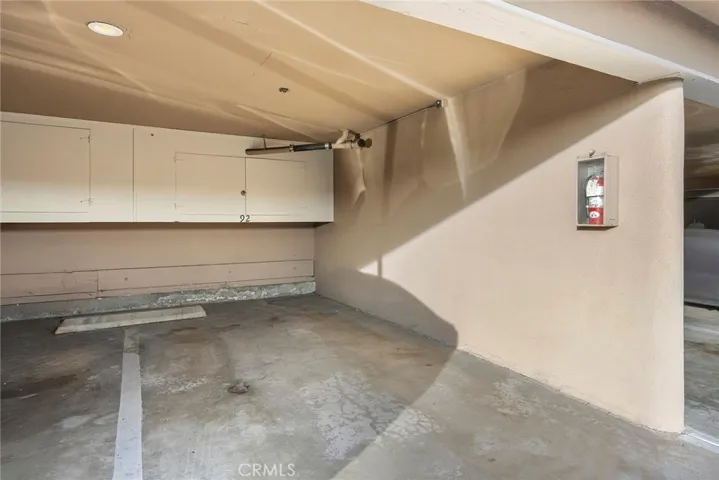 945 Glencliff, La Habra, California 90631