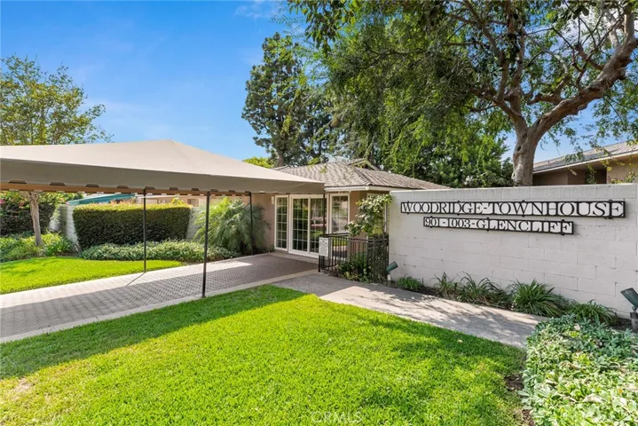 945 Glencliff, La Habra, California 90631