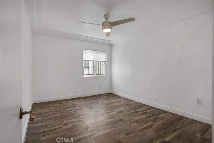 520 W 82nd St, Los Angeles, California 90044