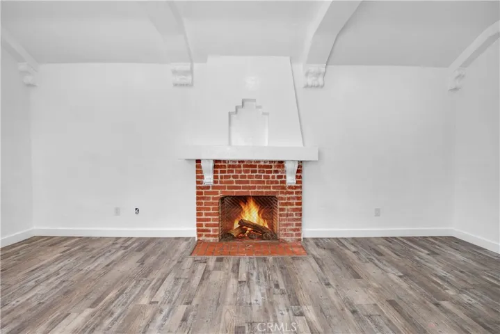 520 W 82nd St, Los Angeles, California 90044