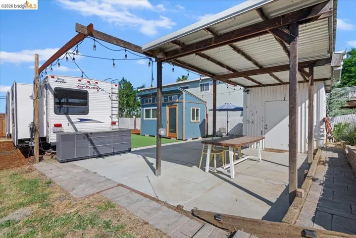 5218 Sandmound Blvd, Oakley, California 94561