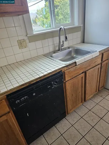 3103 Esmond Ave, Richmond, California 94804