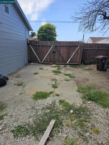 3103 Esmond Ave, Richmond, California 94804
