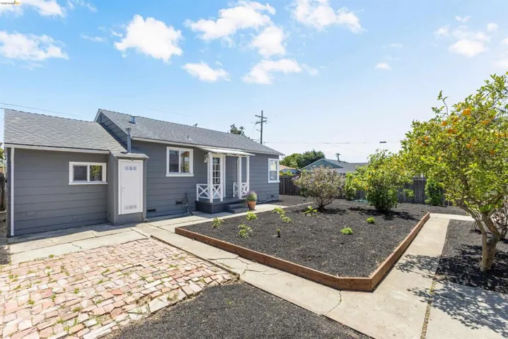 5101 Tehama Ave, Richmond, California 94804