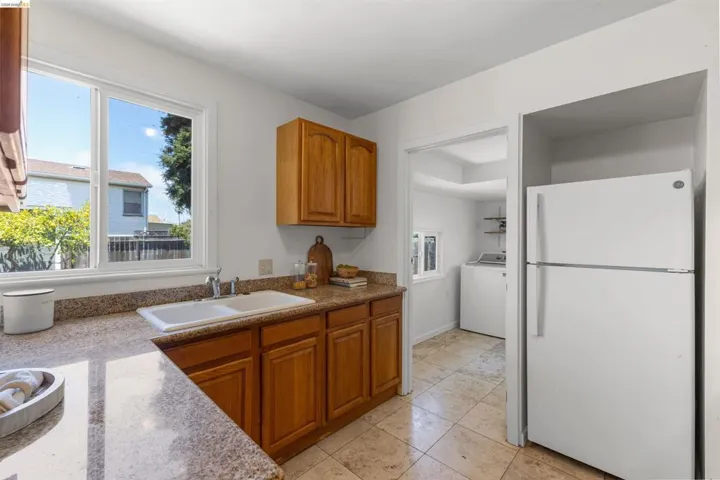 5101 Tehama Ave, Richmond, California 94804