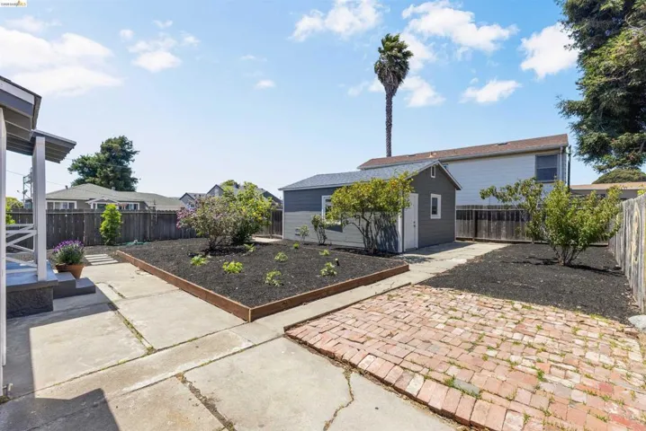 5101 Tehama Ave, Richmond, California 94804