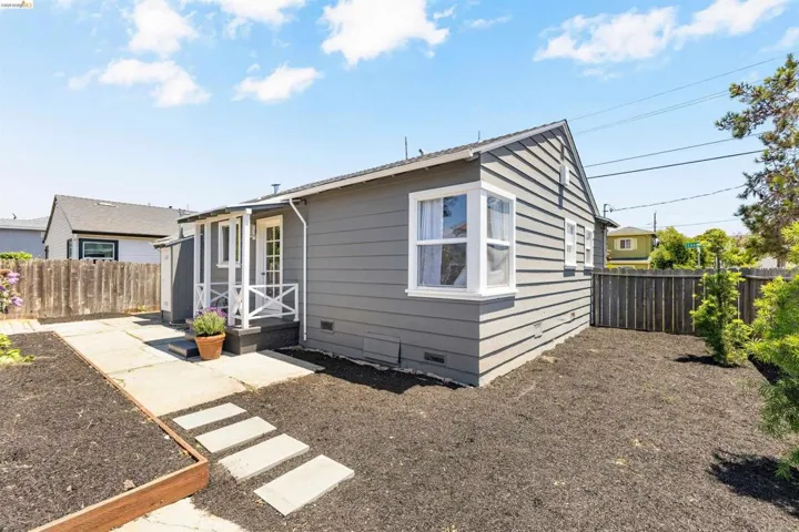 5101 Tehama Ave, Richmond, California 94804