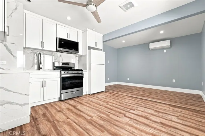 14061 Herron, Sylmar, California 91342